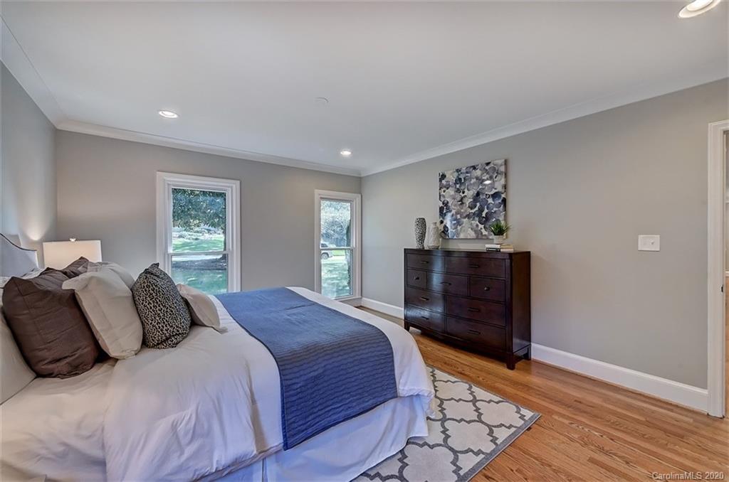 3510 Ravencliff Drive Charlotte NC 28226