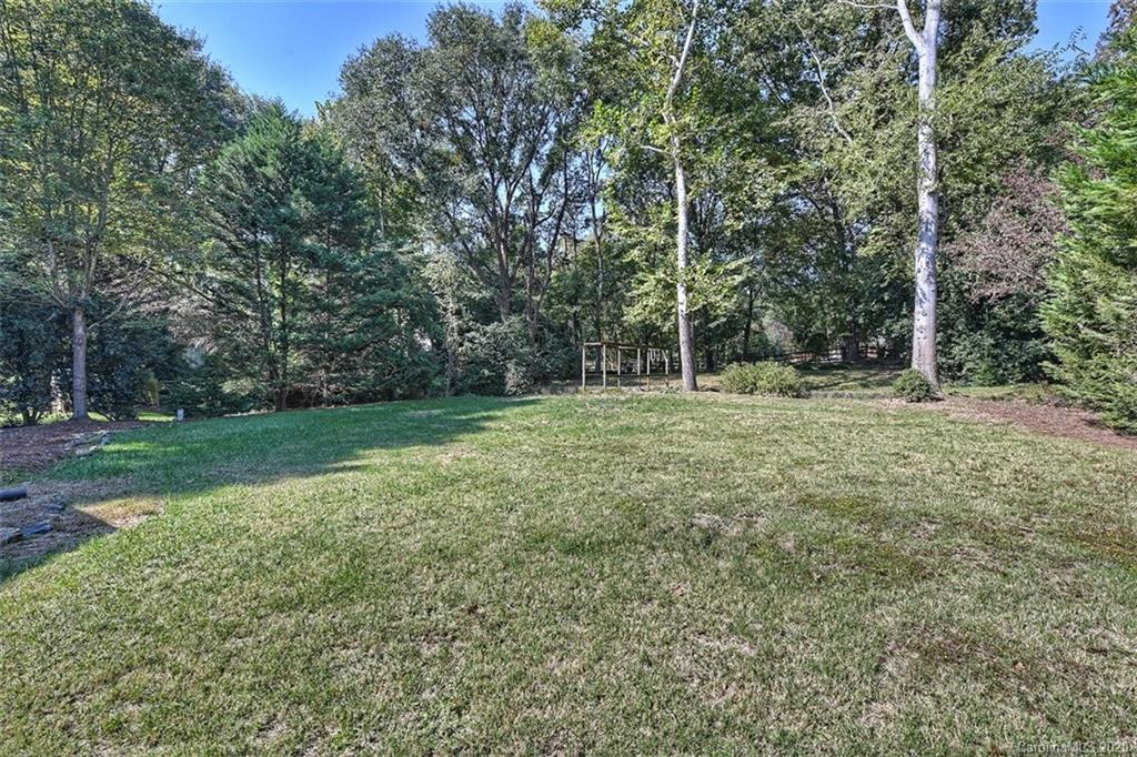 3510 Ravencliff Drive Charlotte NC 28226