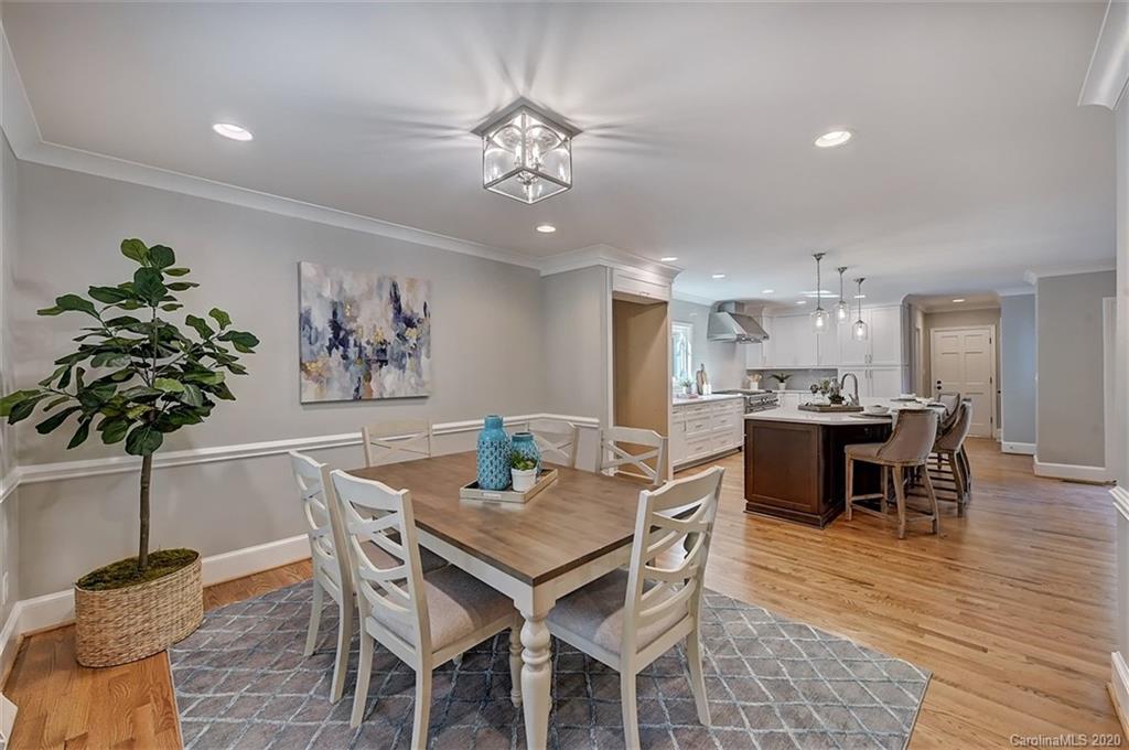 3510 Ravencliff Drive Charlotte NC 28226