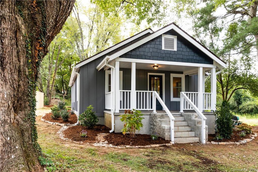 196 Burrell Avenue Brevard NC 28712