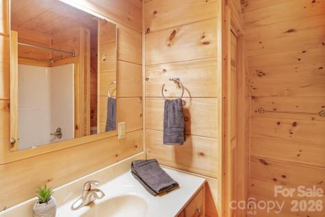 17 Aaron Way Waynesville NC 28786