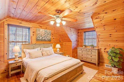 17 Aaron Way Waynesville NC 28786