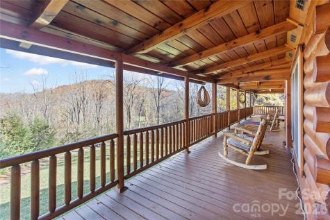 17 Aaron Way Waynesville NC 28786