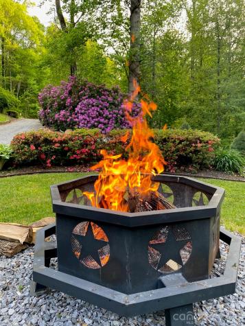17 Aaron Way Waynesville NC 28786