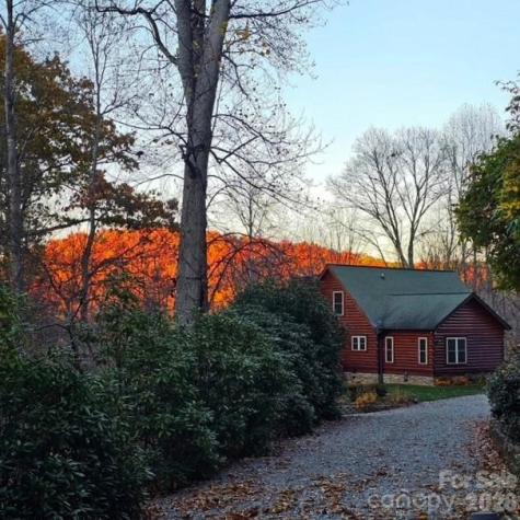17 Aaron Way Waynesville NC 28786