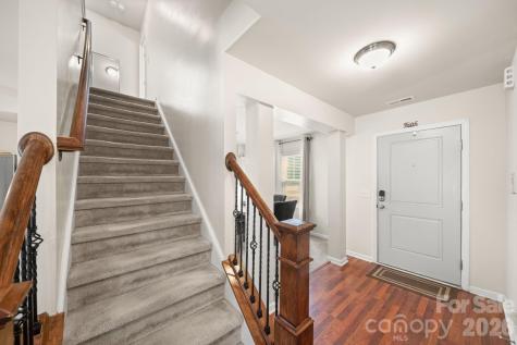 6514 Glenmoor Drive Charlotte NC 28214