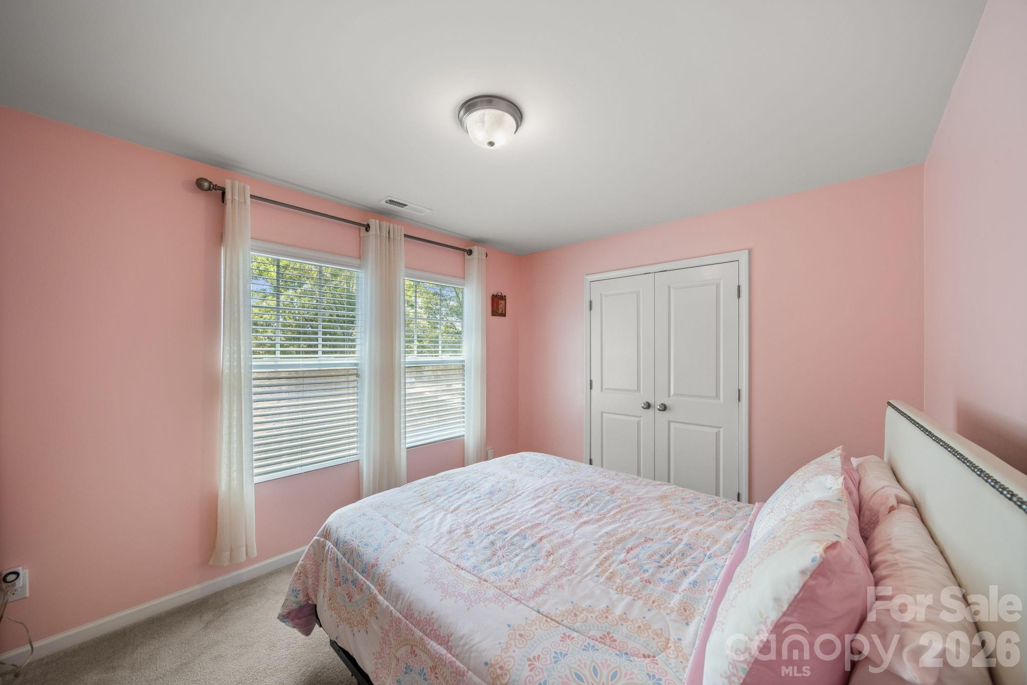 6514 Glenmoor Drive Charlotte NC 28214