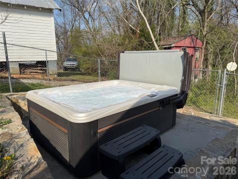 119 Seagle Street Marion NC 28752