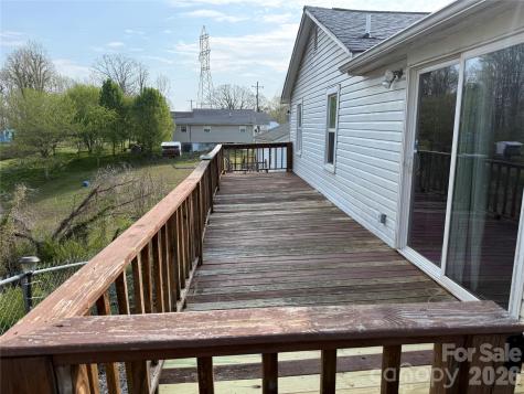 119 Seagle Street Marion NC 28752