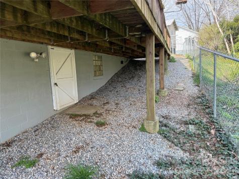 119 Seagle Street Marion NC 28752