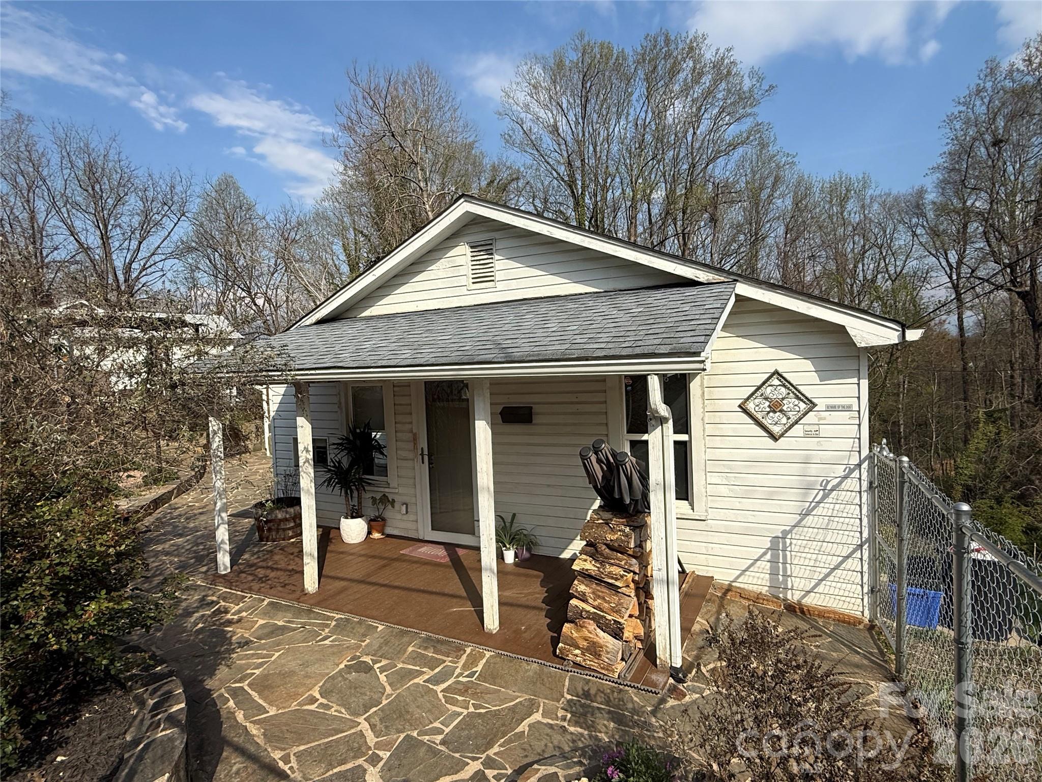 119 Seagle Street Marion NC 28752