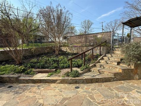 119 Seagle Street Marion NC 28752