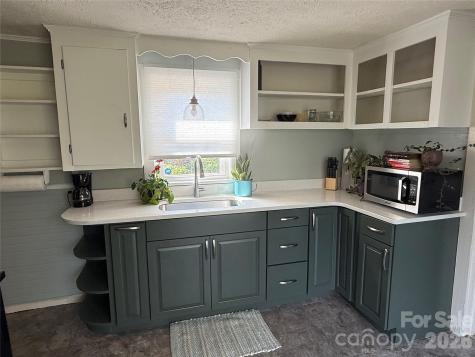119 Seagle Street Marion NC 28752