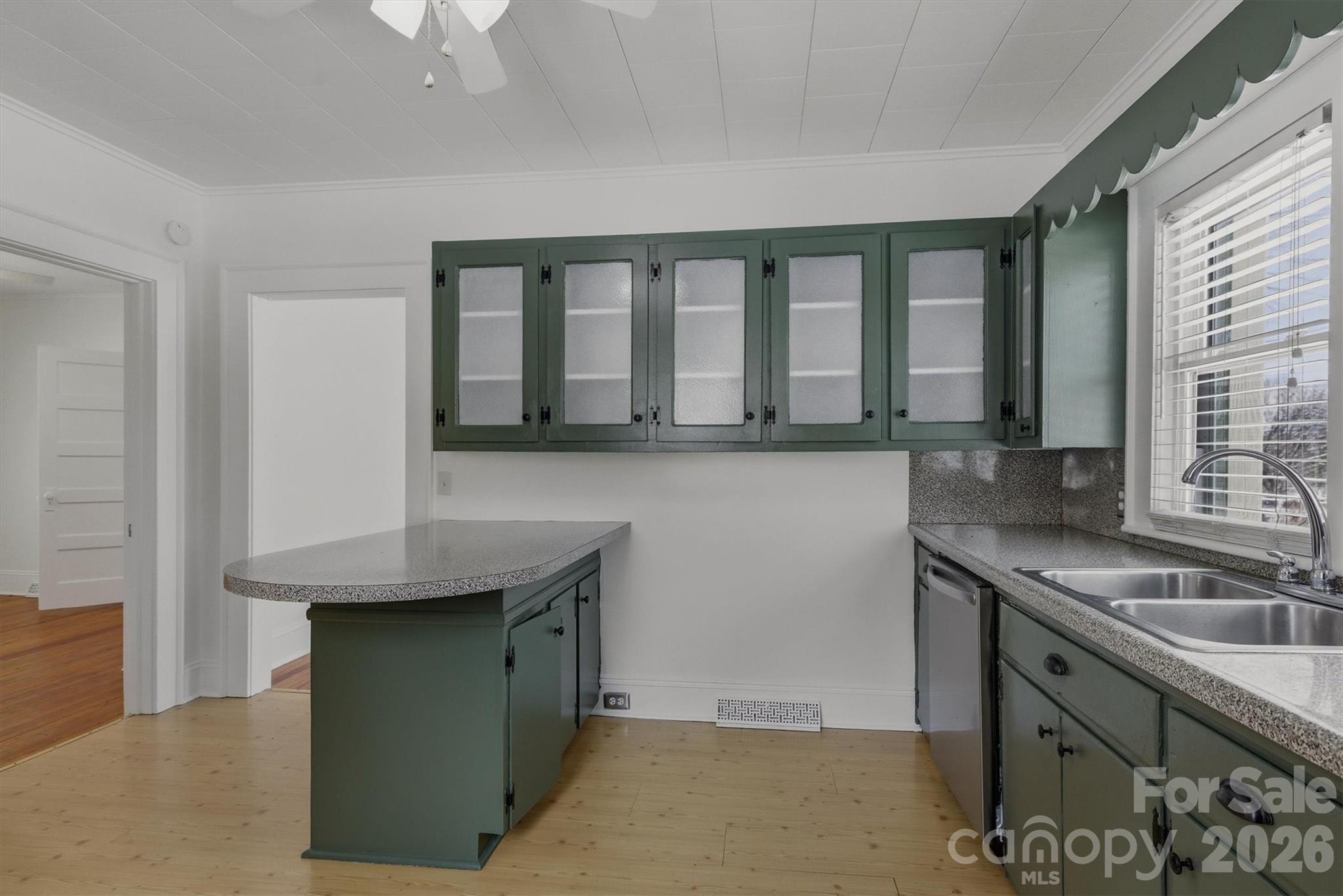 112 Myrtle Street Morganton NC 28655