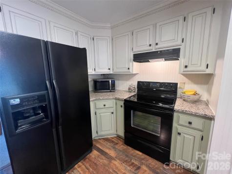 837 Deerfield Drive Mount Holly NC 28120