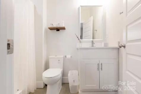 27 Ruslan Drive Asheville NC 28806