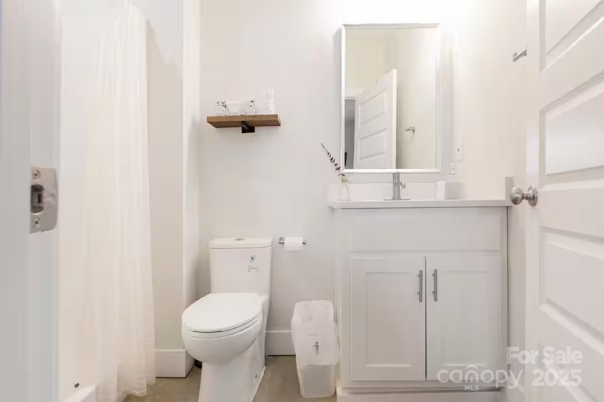 27 Ruslan Drive Asheville NC 28806