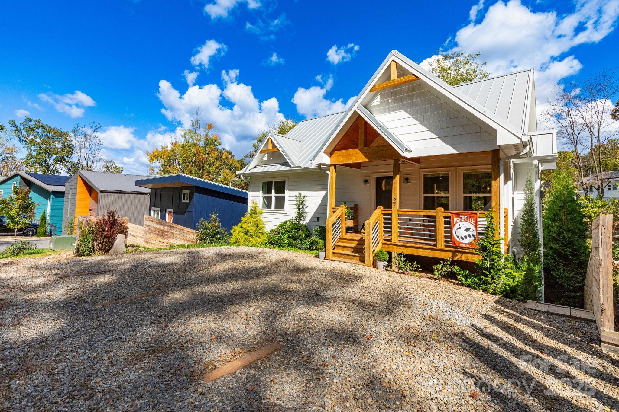 27 Ruslan Drive Asheville NC 28806