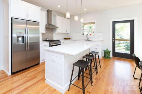 27 Ruslan Drive Asheville NC 28806