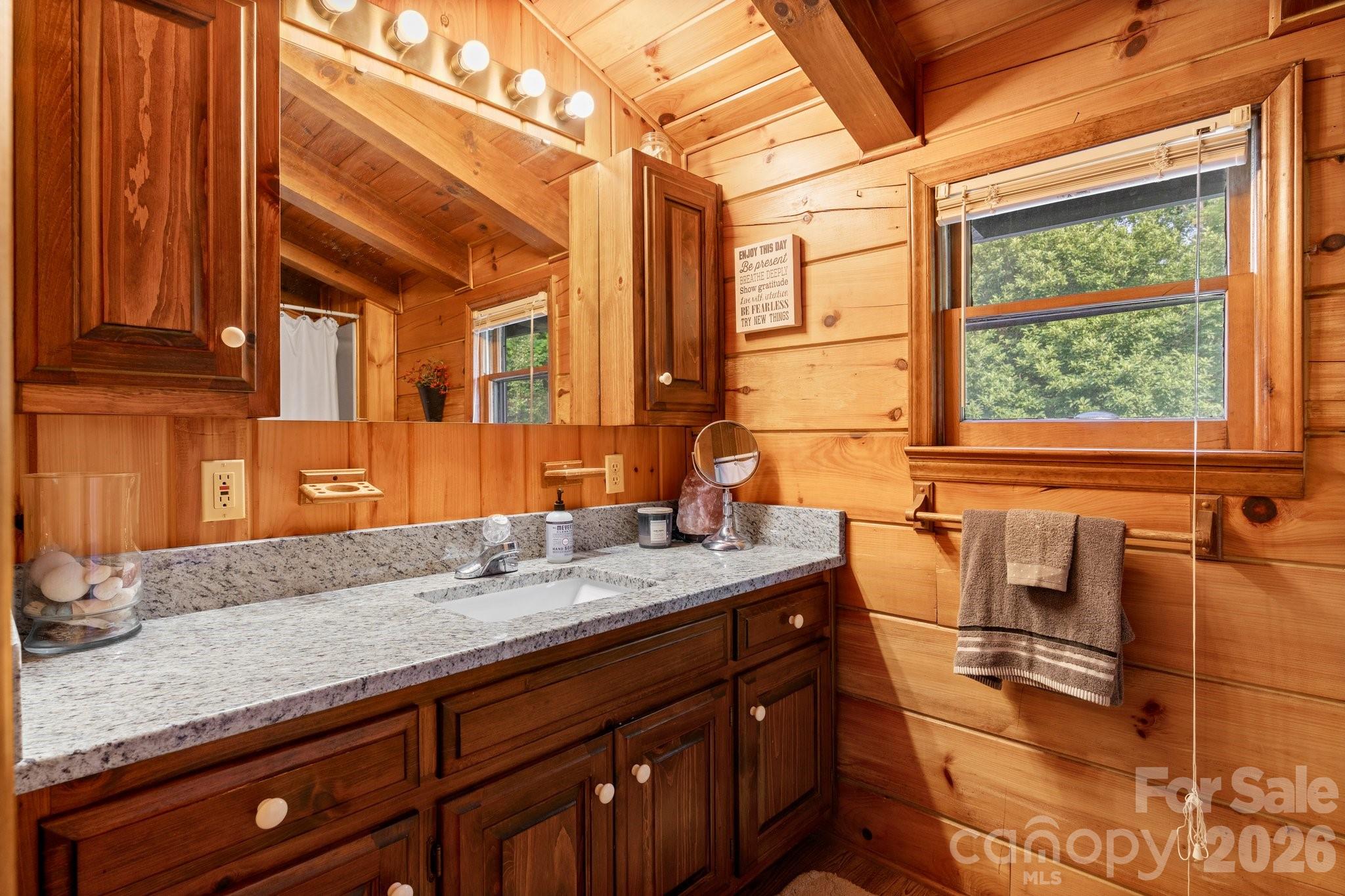 61 Honeycutt Lane Nebo NC 28761