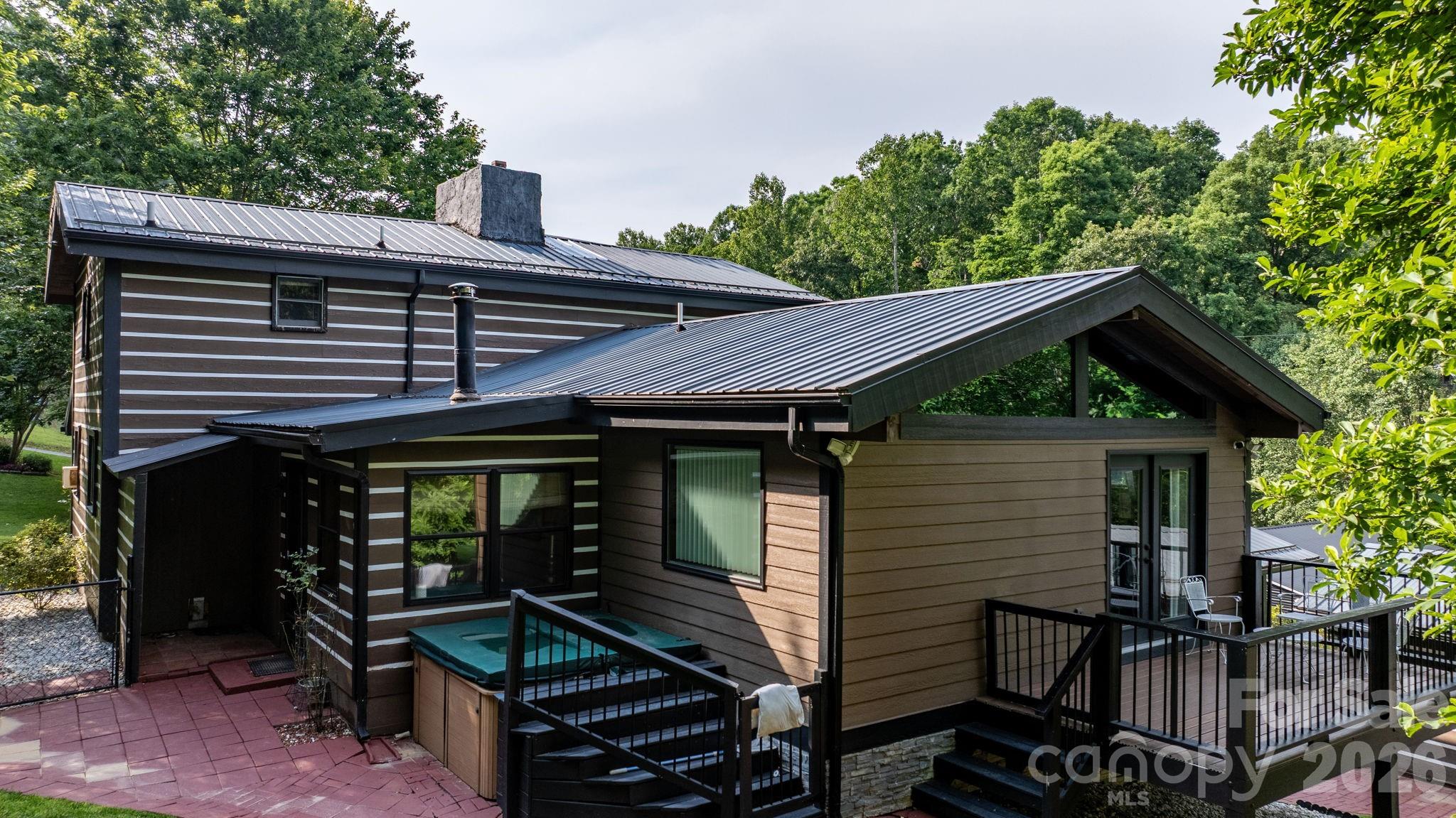 61 Honeycutt Lane Nebo NC 28761