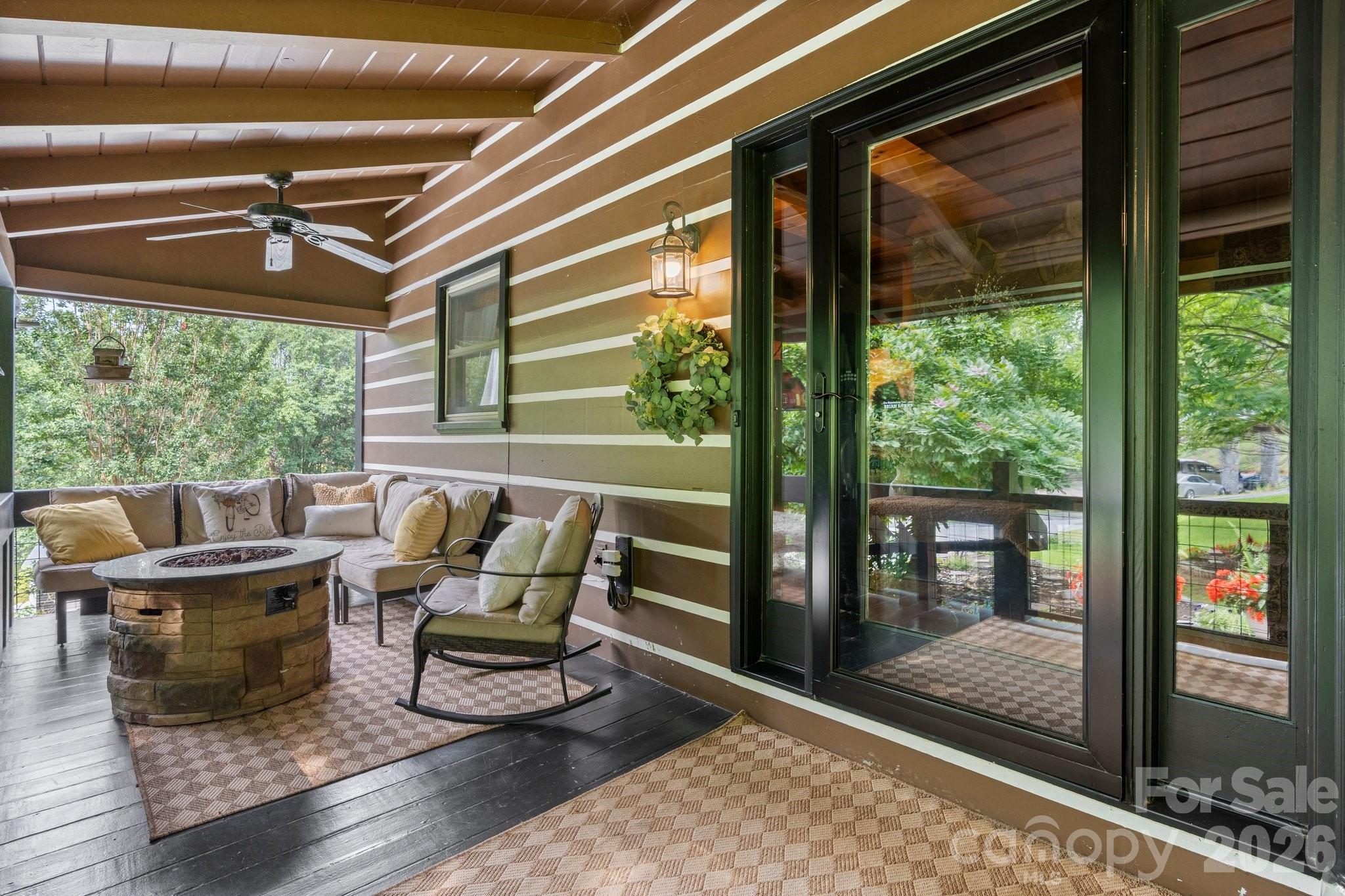 61 Honeycutt Lane Nebo NC 28761