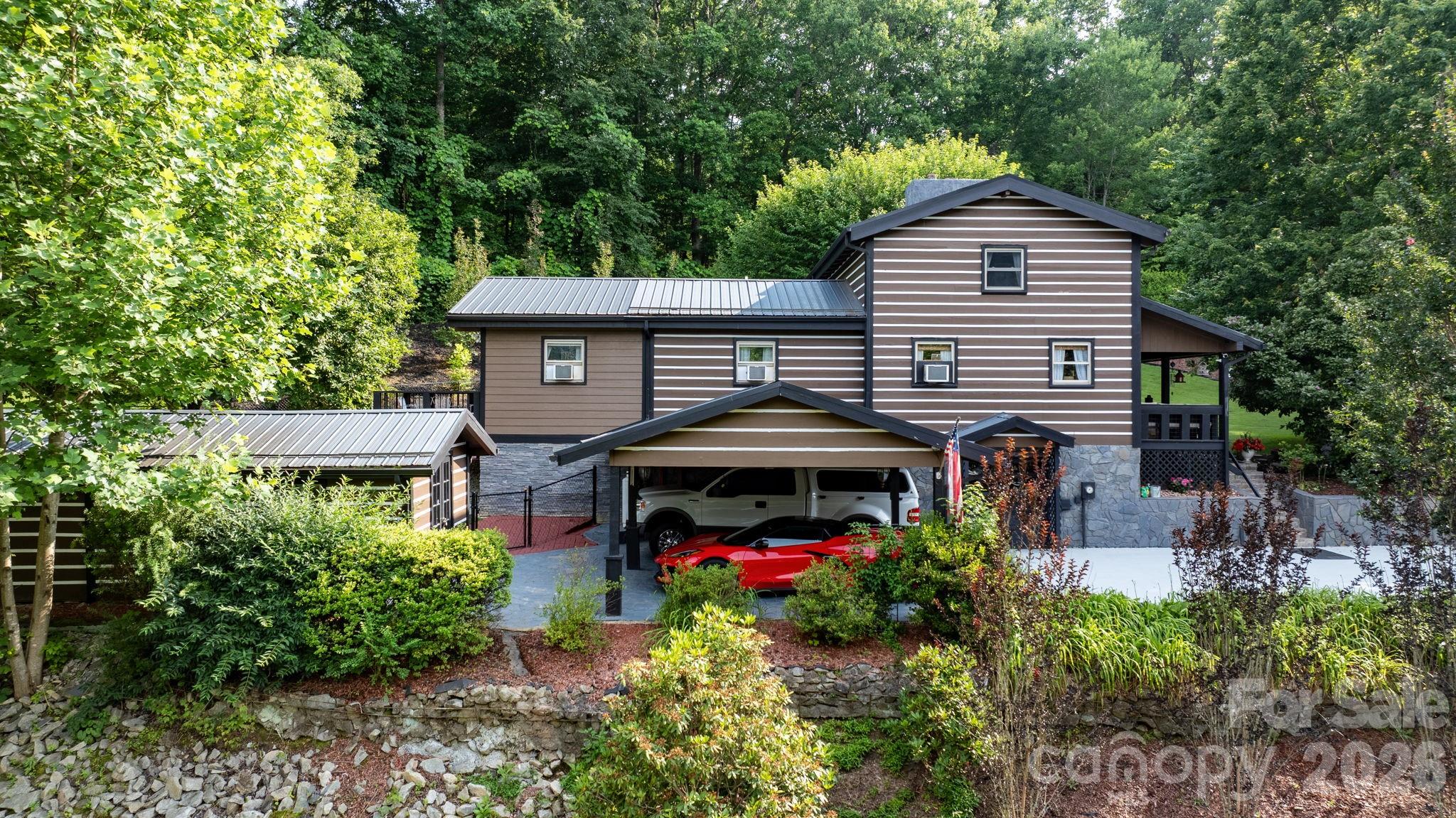 61 Honeycutt Lane Nebo NC 28761