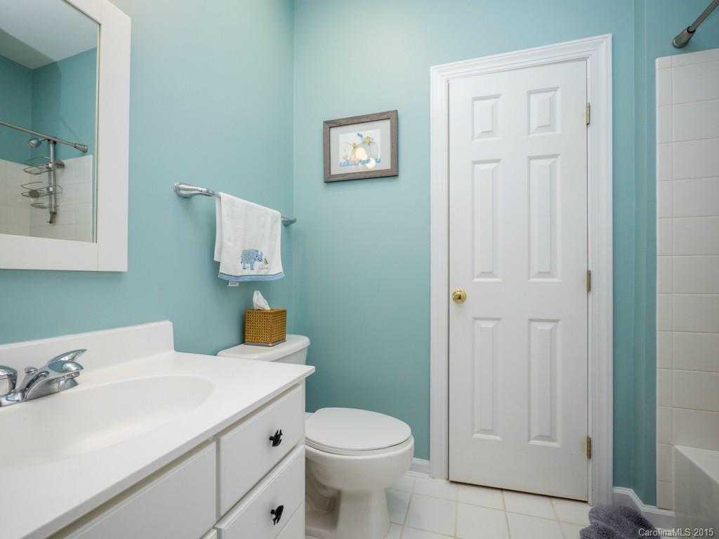 1439 Bristol Place Court Charlotte NC 28226