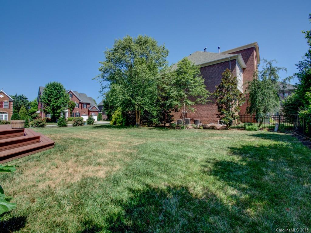 1439 Bristol Place Court Charlotte NC 28226