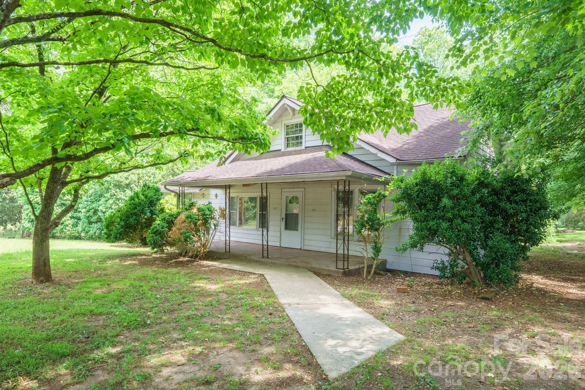 1517 E Nc 10 Highway Newton NC 28658