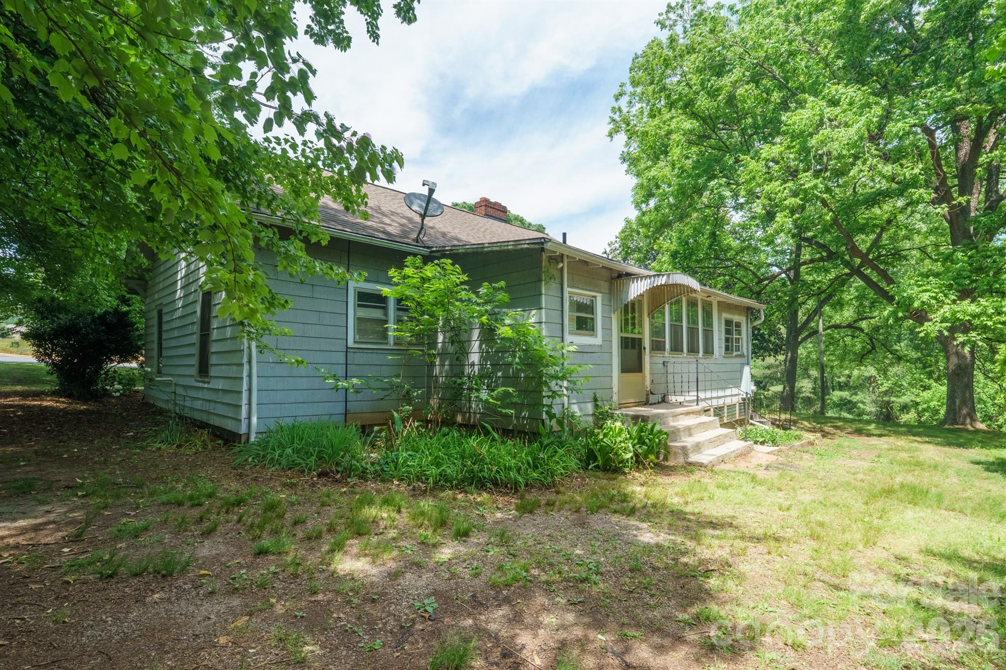 1517 E Nc 10 Highway Newton NC 28658