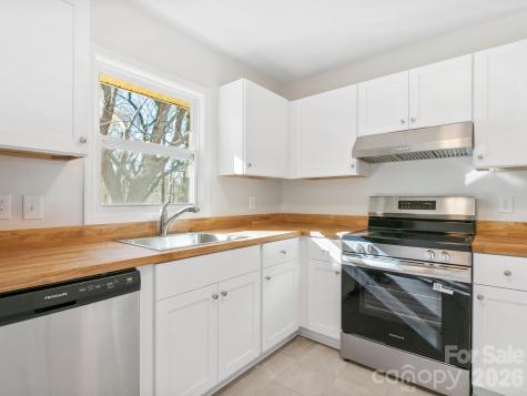 51 West Chapel Road Asheville NC 28803