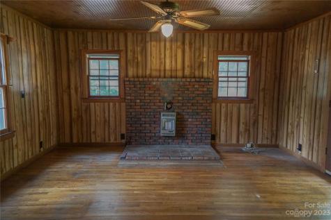 241 Pole Creasman Road Asheville NC 28806