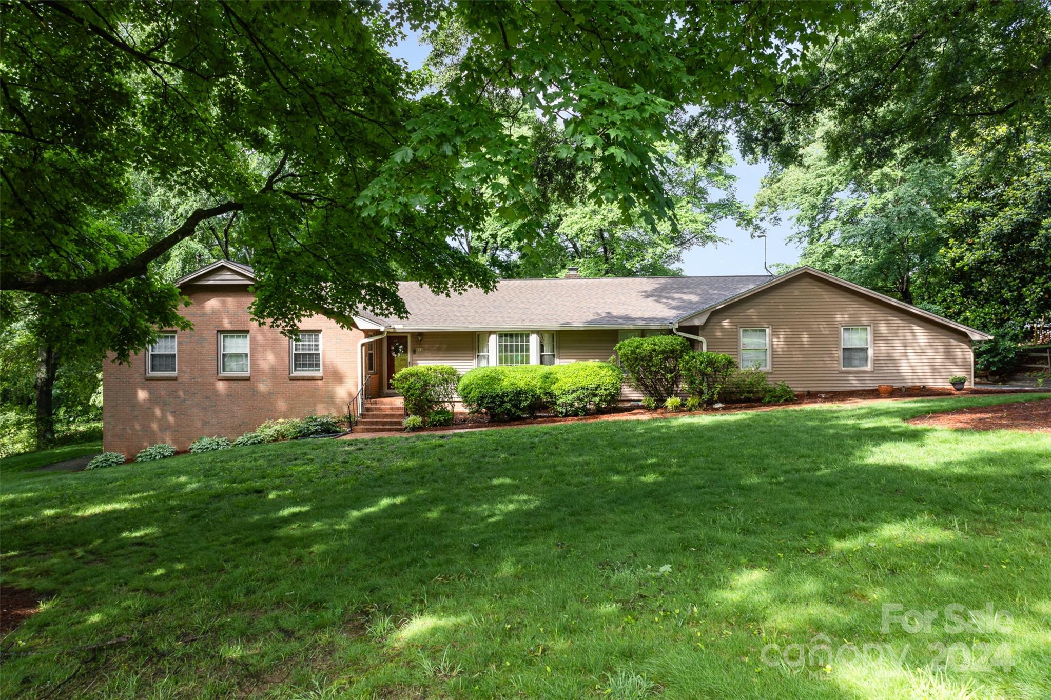 412 Crestside Drive SE Concord NC 28025