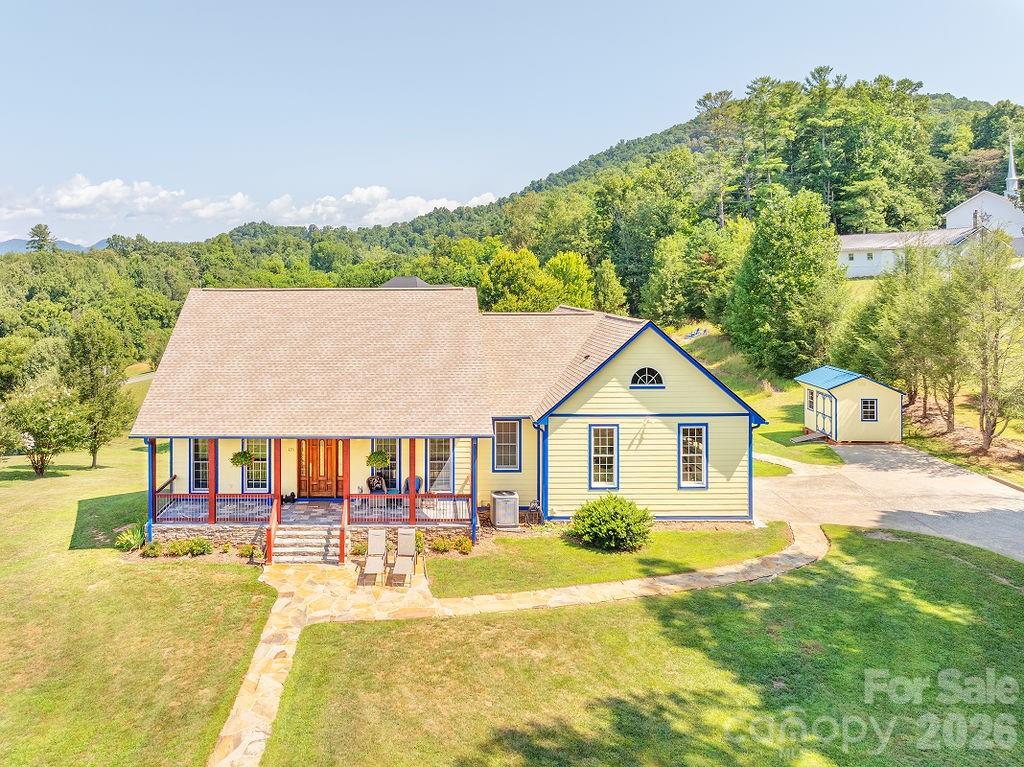 125 Ivy Meadows Drive Weaverville NC 28787