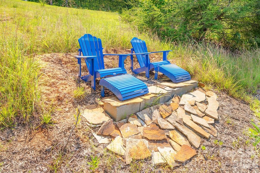 125 Ivy Meadows Drive Weaverville NC 28787