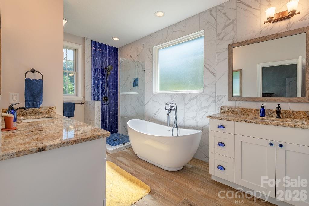 125 Ivy Meadows Drive Weaverville NC 28787