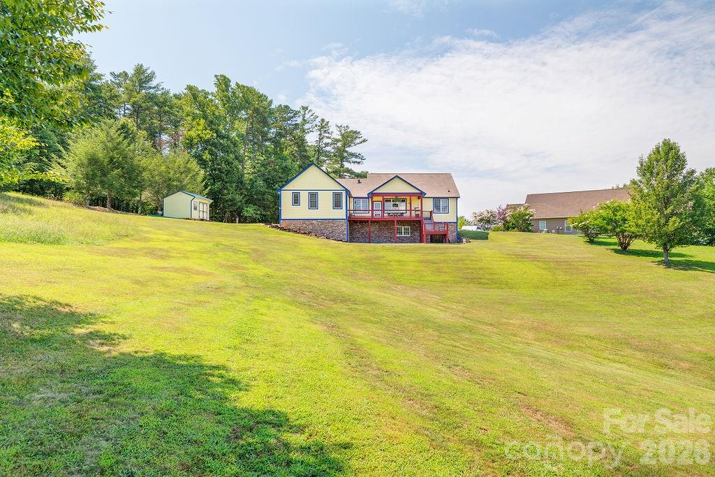 125 Ivy Meadows Drive Weaverville NC 28787