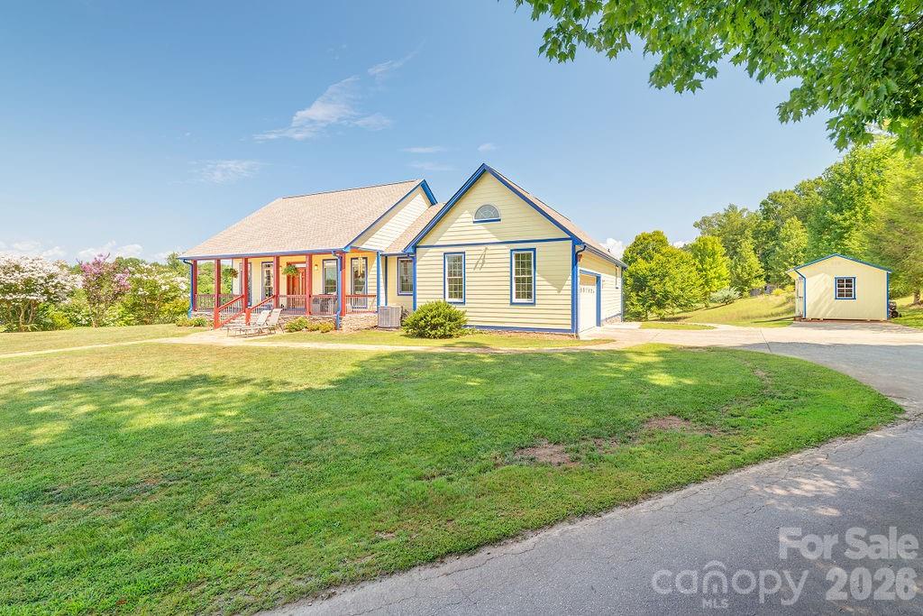 125 Ivy Meadows Drive Weaverville NC 28787