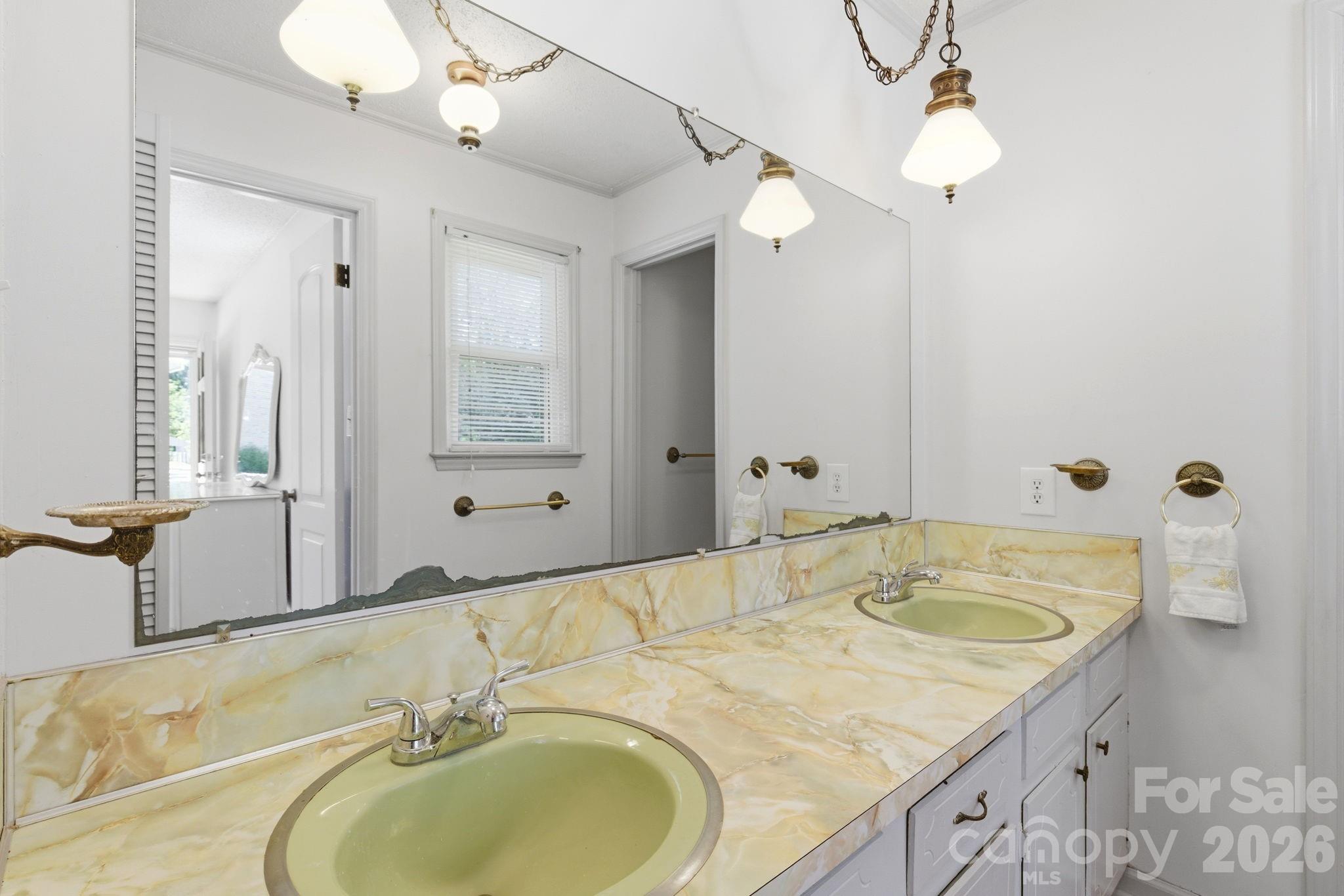 1480 21st Street NE Hickory NC 28601