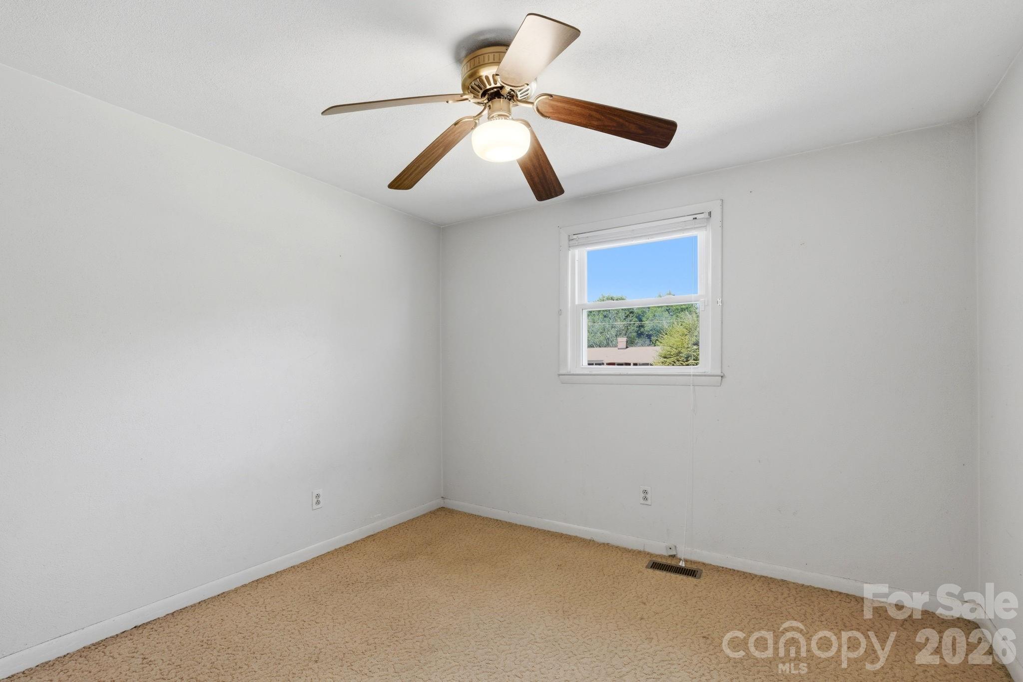 1480 21st Street NE Hickory NC 28601