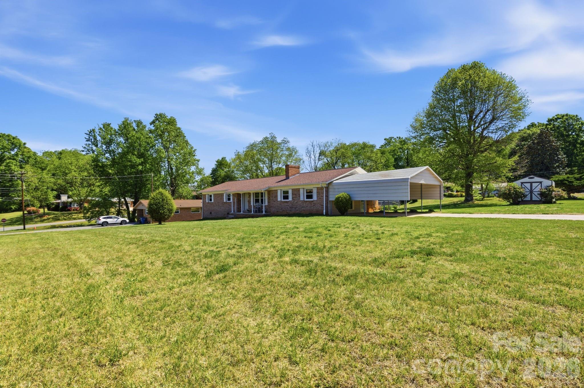 1480 21st Street NE Hickory NC 28601