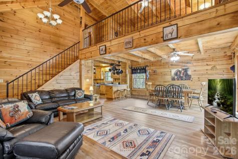 3455 Valley Drive Lenoir NC 28645