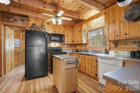3455 Valley Drive Lenoir NC 28645