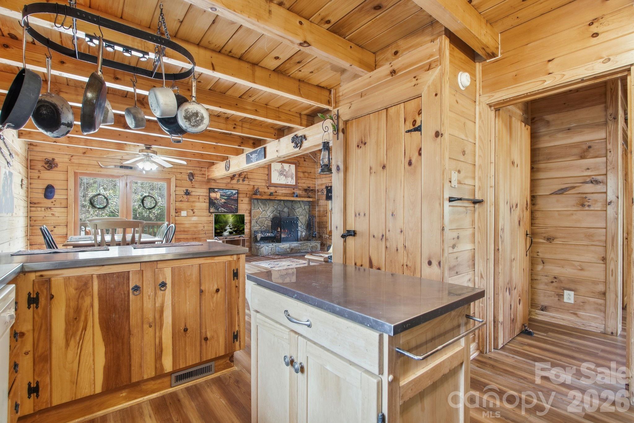 3455 Valley Drive Lenoir NC 28645