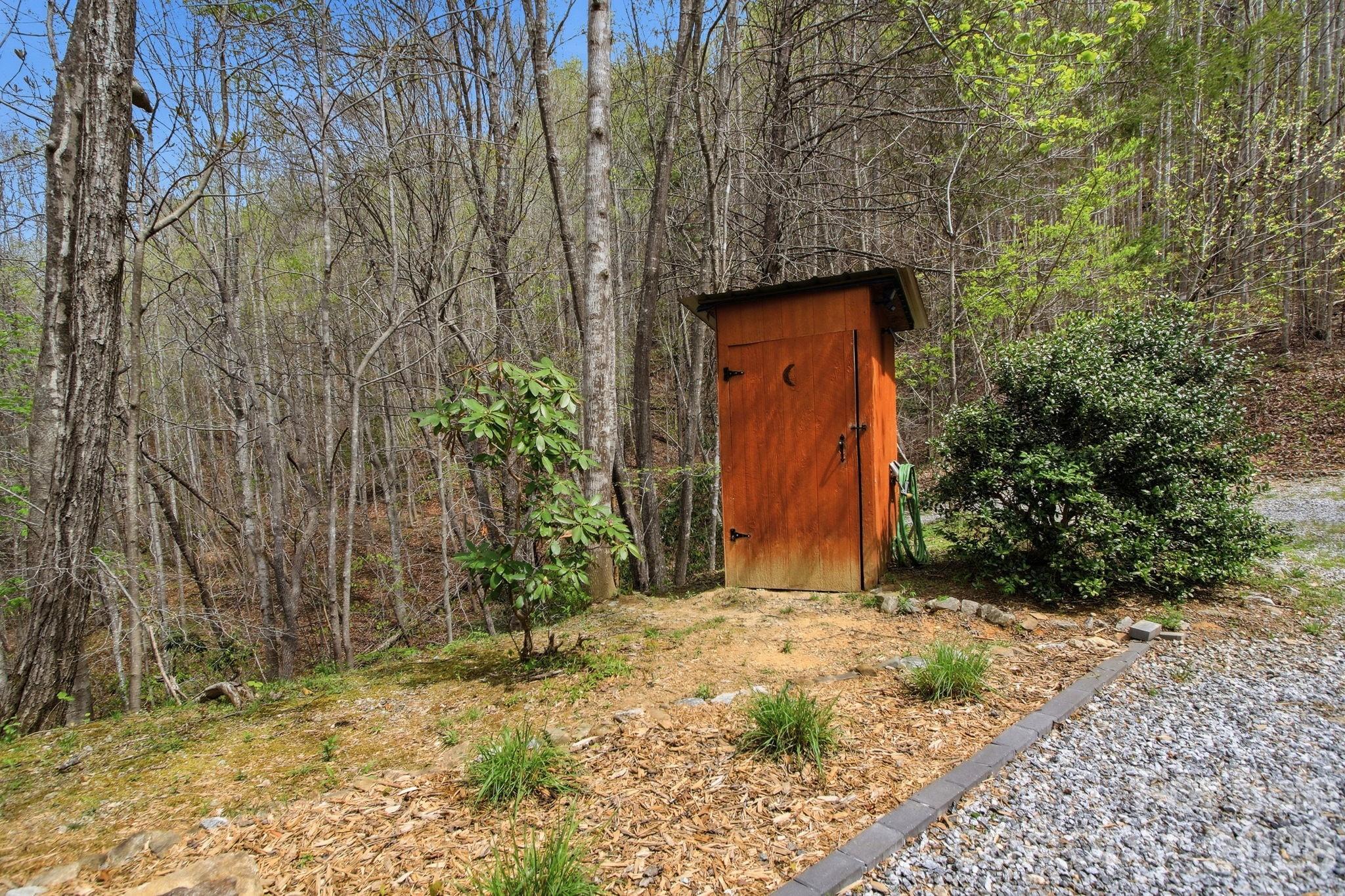 3455 Valley Drive Lenoir NC 28645