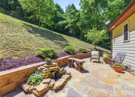 737 Traditions Way Mars Hill NC 28754