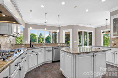 153 Plantation Drive Mooresville NC 28117