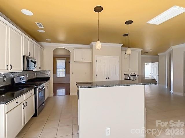 107 Autumn Frost Avenue Statesville NC 28677