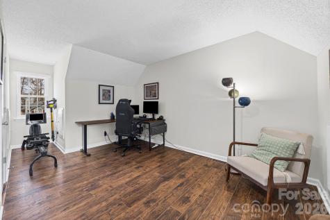 6104 Sunbridge Court Charlotte NC 28269